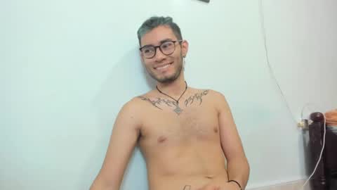 Snapshot of bbalexxx chatting on December 9, 3:11 pm alex independent model   ig bbalexmoon online show from December 9, 3:11 pm