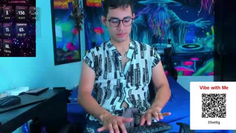 alex independent model   ig bbalexmoon online show from May 5, 8:50 pm