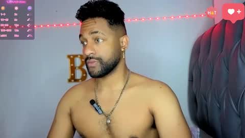 Snapshot of bbcblackhot33 chatting on January 18, 1:37 pm john online show from January 18, 1:37 pm