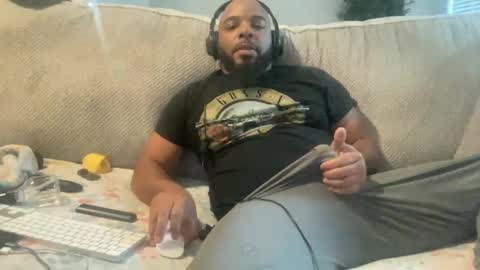 Snapshot of bbcfun44 chatting on December 13, 8:37 pm Zaddy online show from December 13, 8:37 pm