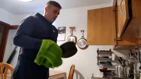 BB Namelezz online show from October 28, 9:24 am