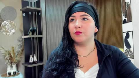 bbwluxurymuse online show from May 4, 11:17 am