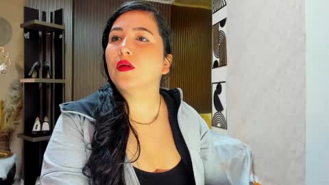 bbwluxurymuse online show from May 15, 11:06 am