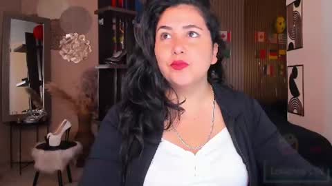 bbwluxurymuse online show from June 30, 11:11 am
