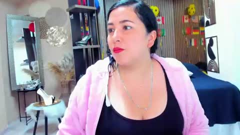 bbwluxurymuse online show from July 15, 11:26 am