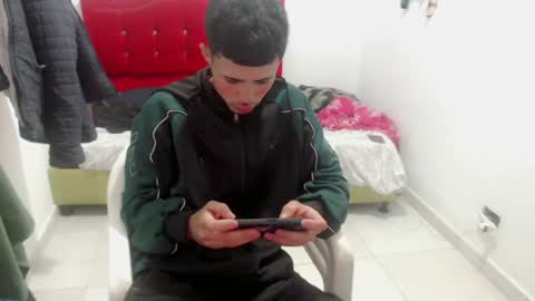 Snapshot of bby_nice chatting on June 29, 11:05 pm bby_nice online show from June 29, 11:05 pm