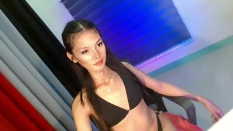 URE BBY ZEMIRA online show from May 5, 11:18 am