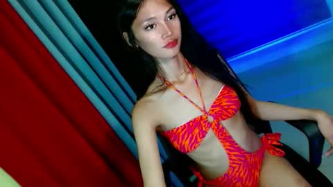 URE BBY ZEMIRA online show from May 17, 12:56 pm