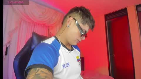 Snapshot of bbycami_ chatting on March 12, 12:10 am Cami online show from March 12, 12:10 am