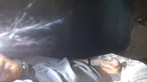 Snapshot of bbygirlsmask chatting on October 19, 11:44 am bbygirlsmask online show from October 19, 11:44 am