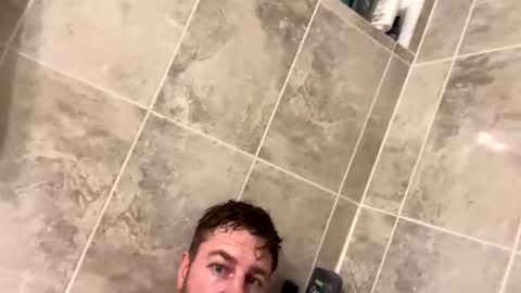 Snapshot of bd_bobby chatting on March 2, 1:29 pm bd_bobby online show from March 2, 1:29 pm