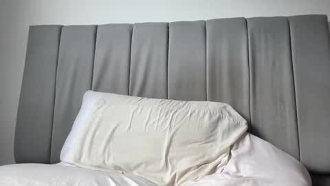 bdever7 online show from February 24, 9:13 pm