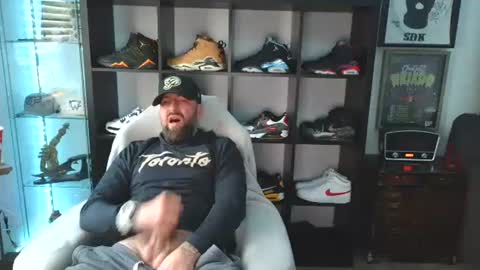 Snapshot of bdicktattoos chatting on September 12, 3:12 pm bdicktattoos online show from September 12, 3:12 pm