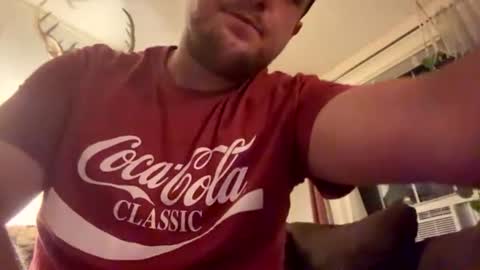 Snapshot of bdn9222 chatting on July 23, 1:41 am bdn9222 online show from July 23, 1:41 am