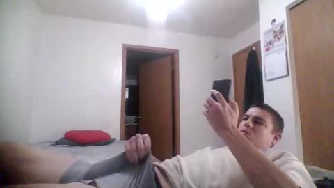 Snapshot of bdr12inches chatting on February 18, 10:39 pm bdr12inches online show from February 18, 10:39 pm