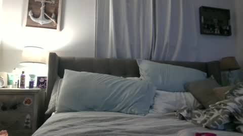 Emma online show from October 10, 5:17 am