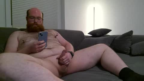 bear798 online show from December 16, 6:35 pm