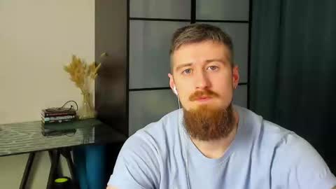 Snapshot of bearded_legend chatting on January 30, 6:10 pm Zeus online show from January 30, 6:10 pm