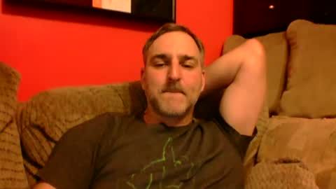 Snapshot of beardedambition chatting on June 27, 10:48 pm beardedambition online show from June 27, 10:48 pm