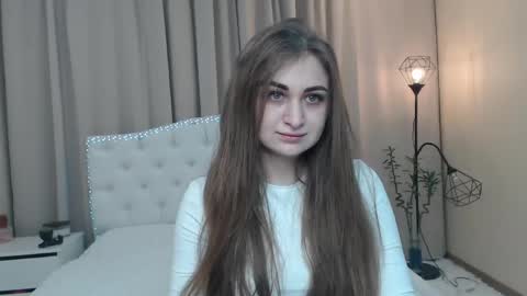 beataangel online show from April 18, 6:39 am