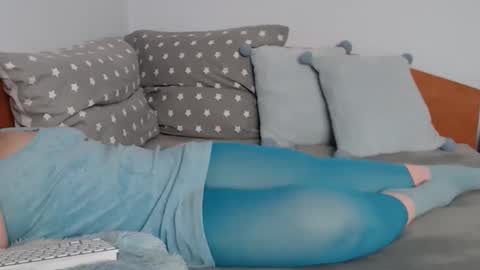 beatrice26 online show from March 9, 1:37 pm