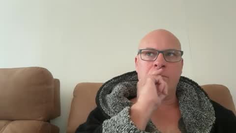 beatsboy87 online show from June 24, 3:05 am