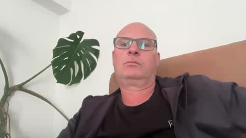 beatsboy87 online show from August 2, 6:34 am