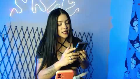 Snapshot of beautibellah chatting on May 1, 12:48 am beautibellah online show from May 1, 12:48 am