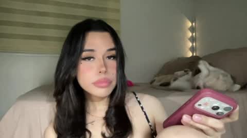 Snapshot of beautiful_lust69 chatting on June 21, 4:09 pm Sweet Aya online show from June 21, 4:09 pm