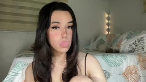 Snapshot of beautiful_lust69 chatting on June 27, 2:44 pm Sweet Aya online show from June 27, 2:44 pm