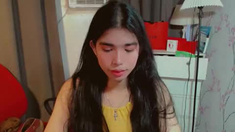 Snapshot of beautifultrixie chatting on February 15, 3:47 am TRIXIE online show from February 15, 3:47 am