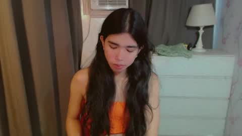Snapshot of beautifultrixie chatting on April 30, 7:25 am TRIXIE online show from April 30, 7:25 am