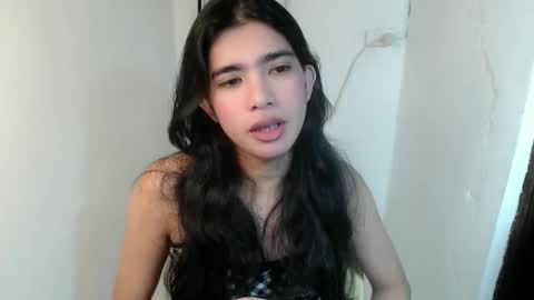 Snapshot of beautifultrixie chatting on May 20, 5:57 am TRIXIE online show from May 20, 5:57 am
