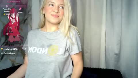 lana online show from July 19, 10:24 pm