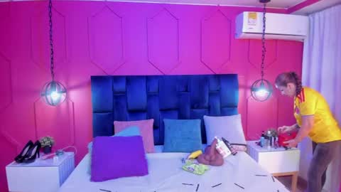 Chantall online show from July 7, 11:36 am
