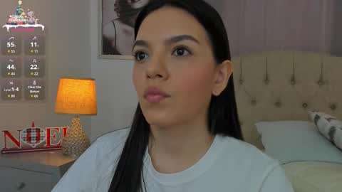 Ariana Reyes online show from December 15, 12:31 pm