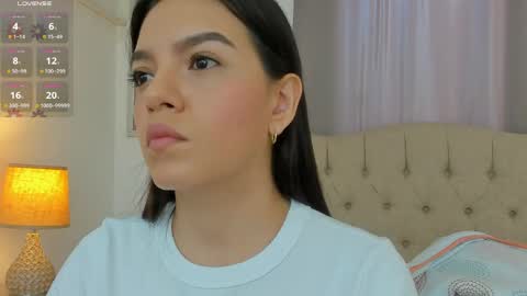 Ariana Reyes online show from June 1, 12:40 pm