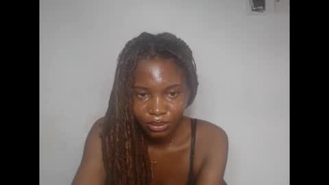 Snapshot of beautyslut1 chatting on February 2, 7:40 am beautyslut1 online show from February 2, 7:40 am