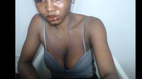 beautyslut1 online show from March 9, 9:19 pm