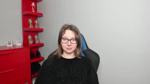 Zoe online show from March 17, 6:28 am