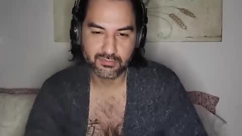 Snapshot of beaverpounder chatting on March 2, 3:30 am Beaverpounder free online show from March 2, 3:30 am