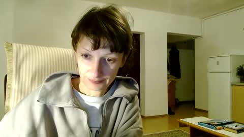 Snapshot of bebacksooon chatting on December 25, 5:26 pm Raluca online show from December 25, 5:26 pm