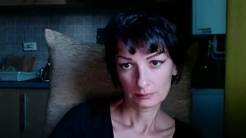 Snapshot of bebacksooon chatting on September 24, 4:21 pm Raluca online show from September 24, 4:21 pm