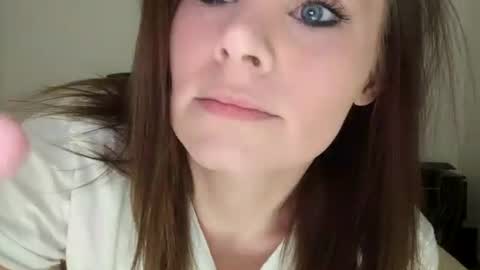 BECKY BOO  online show from February 8, 7:34 am