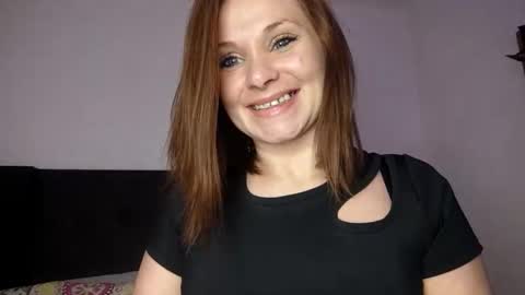 BECKY BOO  online show from April 5, 4:31 am