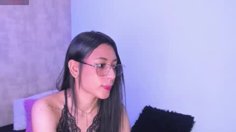 Snapshot of becky__g chatting on October 19, 5:30 am becky__g online show from October 19, 5:30 am