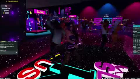 Snapshot of beckyholes chatting on June 25, 2:55 am JakesGotBawls online show from June 25, 2:55 am