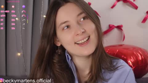 BeckyMartens come join me on    while im offline here  online show from February 13, 4:19 am