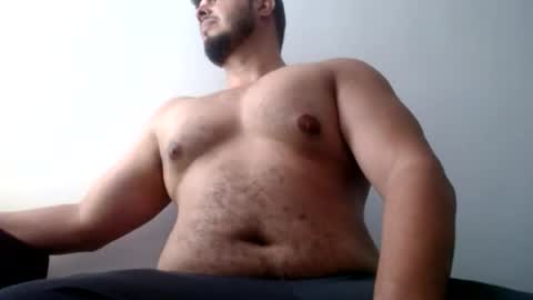 Snapshot of beefypecs_10 chatting on July 8, 10:47 pm Criss2fer online show from July 8, 10:47 pm