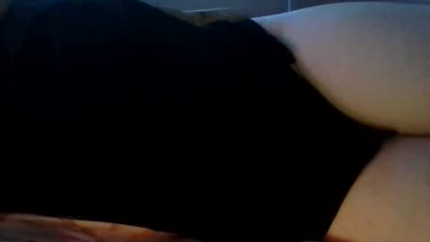 Snapshot of beeinmedeep chatting on March 7, 1:31 am beeinmedeep online show from March 7, 1:31 am